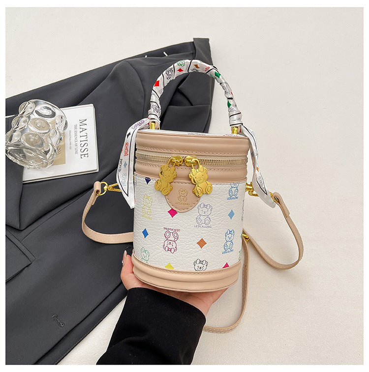 Retro Presbyopic Bucket Bags Women's New High-Grade Fashion Messenger Bag Light Luxury Temperament Shoulder Bag