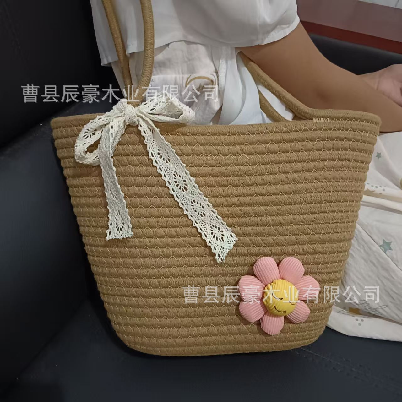 Women's Shoulder Bag Handmade Cotton String Woven Tote Bag Flower Decoration Large Capacity Commuter Travel Beach Handbag