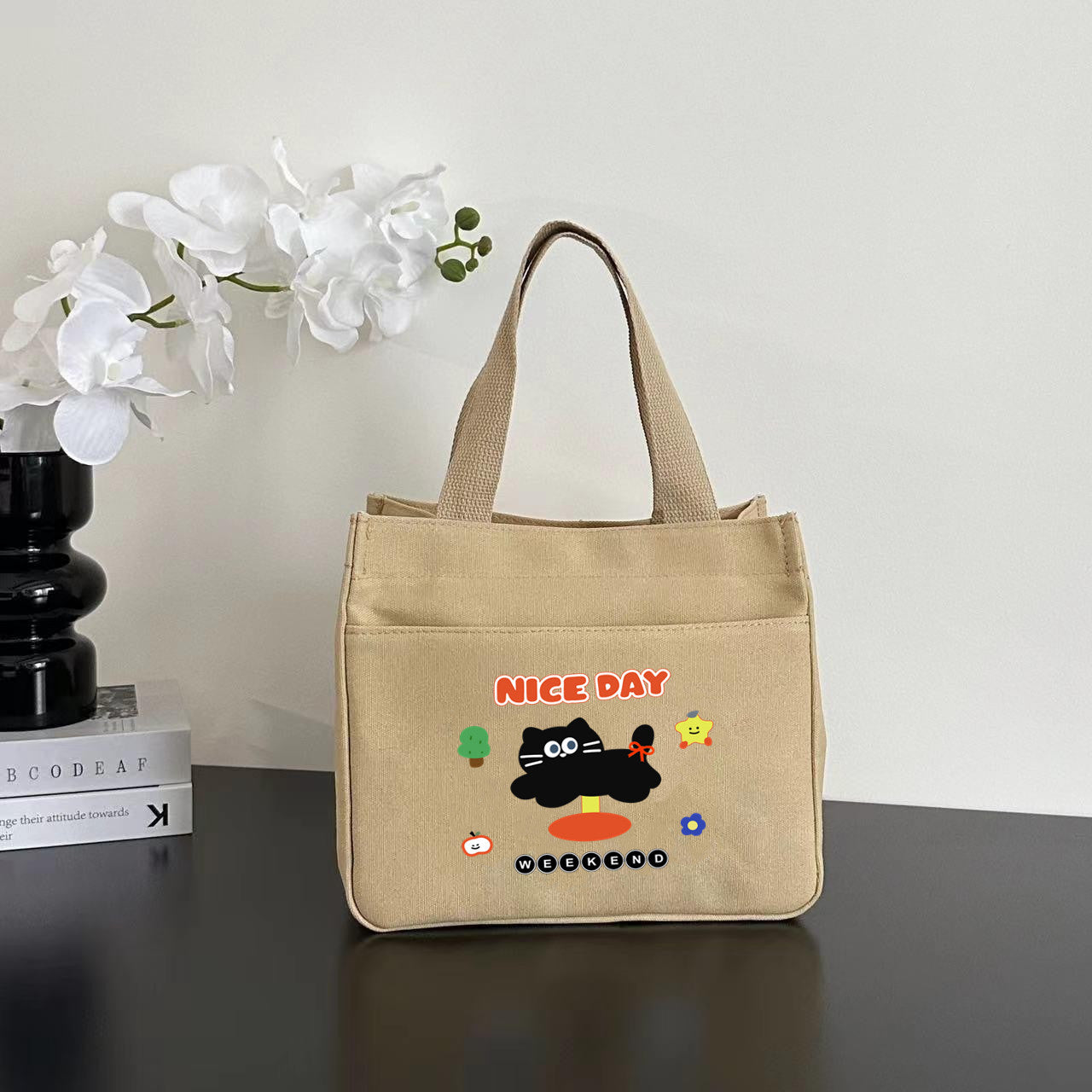 Women's Shoulder Bag Nordic Bear Canvas Tote Bag Zipper Design Cute Cartoon Pattern Daily Commuter Bento Tote Bag