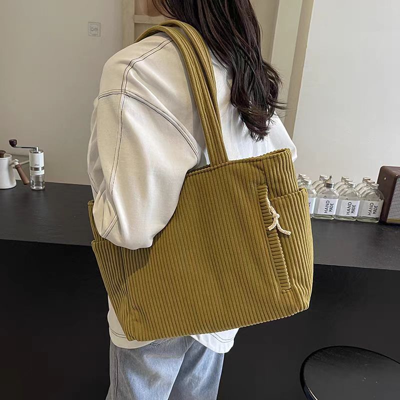 2024 Autumn New Corduroy Tote Bag for Women, Large Capacity Casual Shoulder Bag with Zipper Closure and Inner Pockets, Street Style Fashion