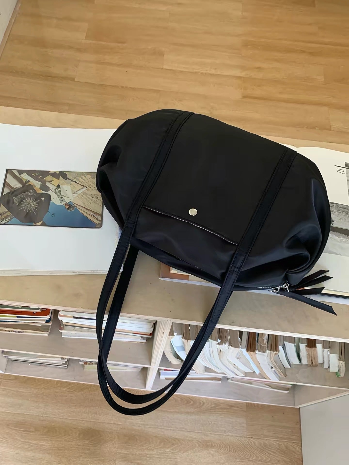 Lightweight Nylon Ballet Yoga Bag with Large Capacity, Perfect for Daily Commute and Travel, Korean Style Shoulder Tote