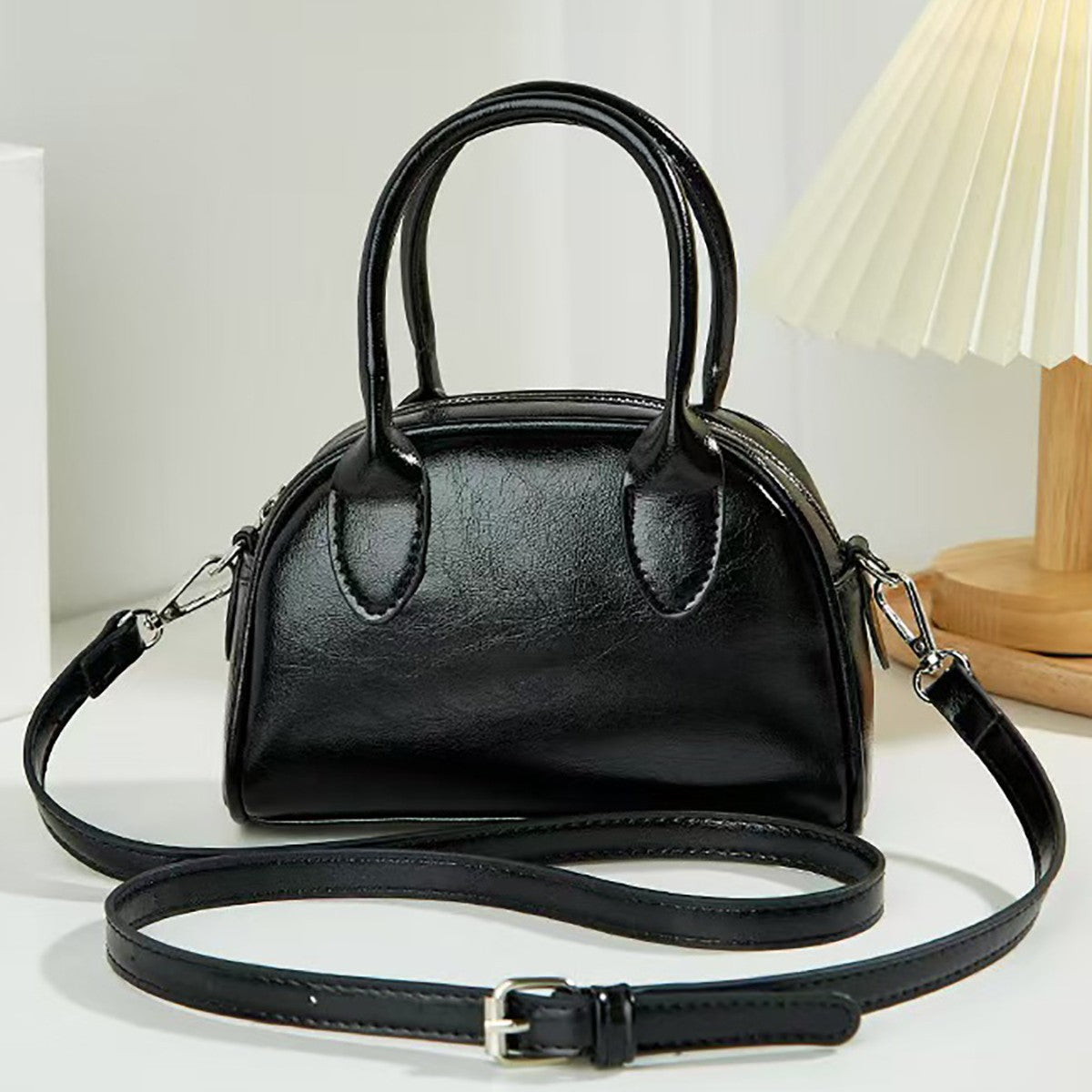 Chic Minimalist Boston Bag Women's Handheld Crossbody Shell Shape PU Leather Fashion Everyday Style