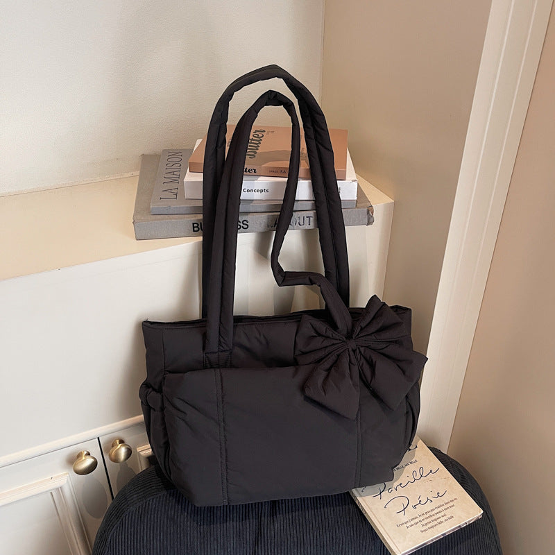 Winter New Bow Tote Bag with Quilted Design and Zipper Closure for Daily Use