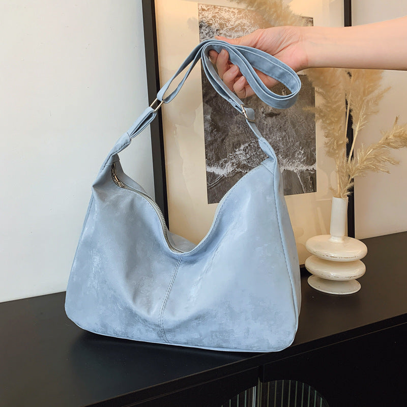 Retro Tote Bag Women's Commuter Solid Color Fashion Pendant Simple Beautiful Casual Large Capacity Western Style Underarm Bag
