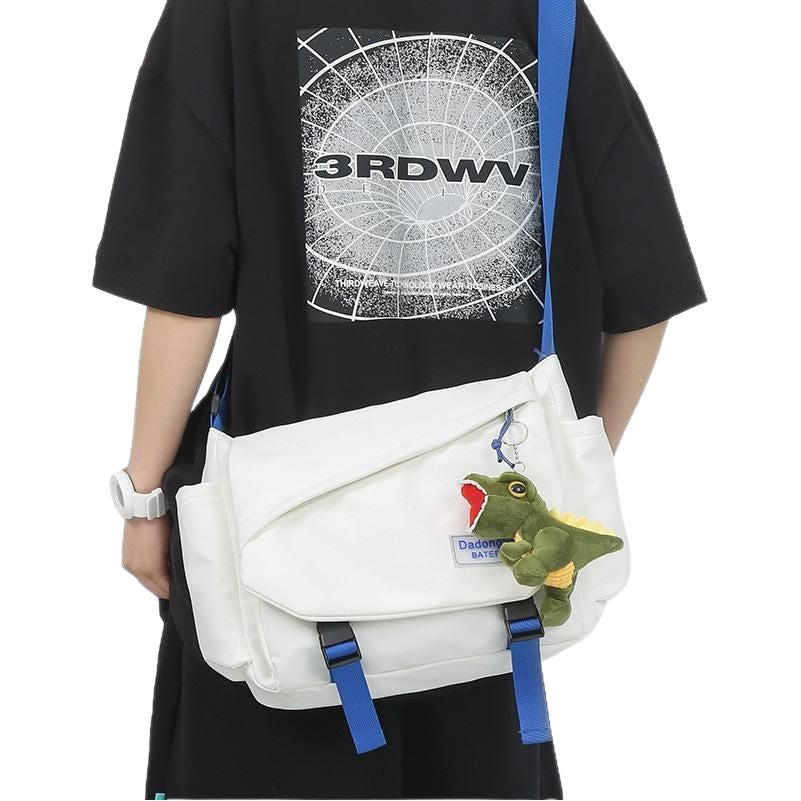 Japanese style workwear men's messenger bag waterproof nylon material casual all-match shoulder bag essential for daily travel travel