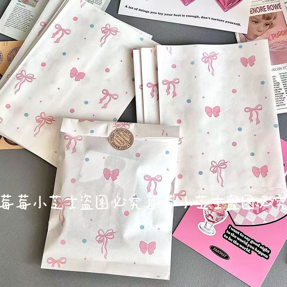 Cute Bowknot Pattern Paper Bags for Gifts, Cards, and Handmade Crafts - Perfect for DIY Packaging and Party Favors