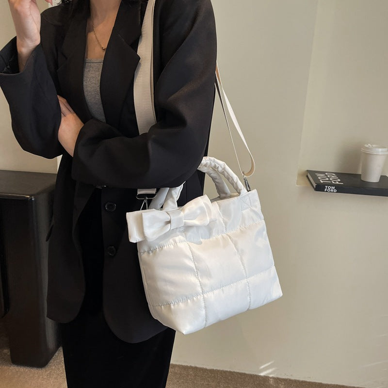 Women's Shoulder Bag Large Capacity Rhombus Solid Color Minimalist Bowknot New Astronaut Bag Cotton Jacket Bag