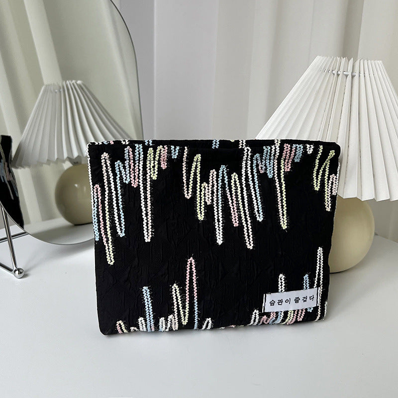 Original Embroidery Women's Canvas Cosmetic Bag Artistic Retro Flowers Print Exquisite Quilting Design Portable Clutch