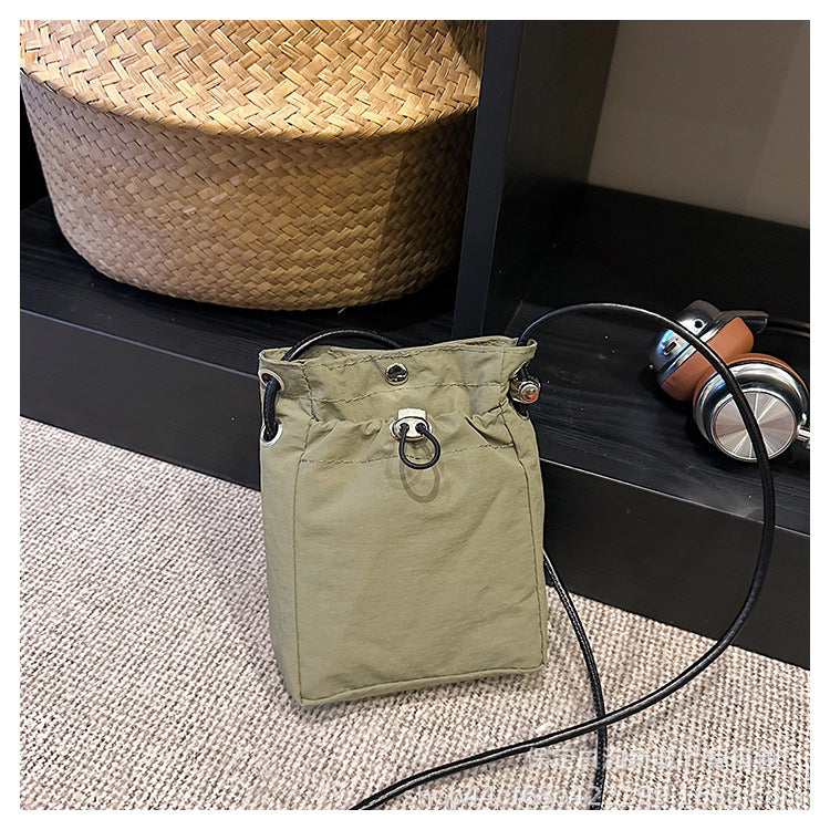 Spring and Summer Leisure All-Match Nylon Messenger Bag Female Lightweight Simple Fashion Change Earphone Bag