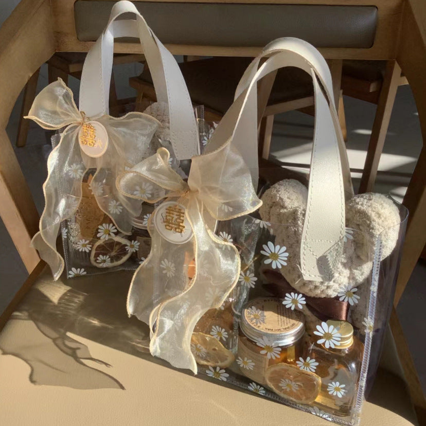 Chic Daisy Pattern Transparent PVC Gift Bag with Pink Ribbon Bow for Wedding Favors and Party Gifts