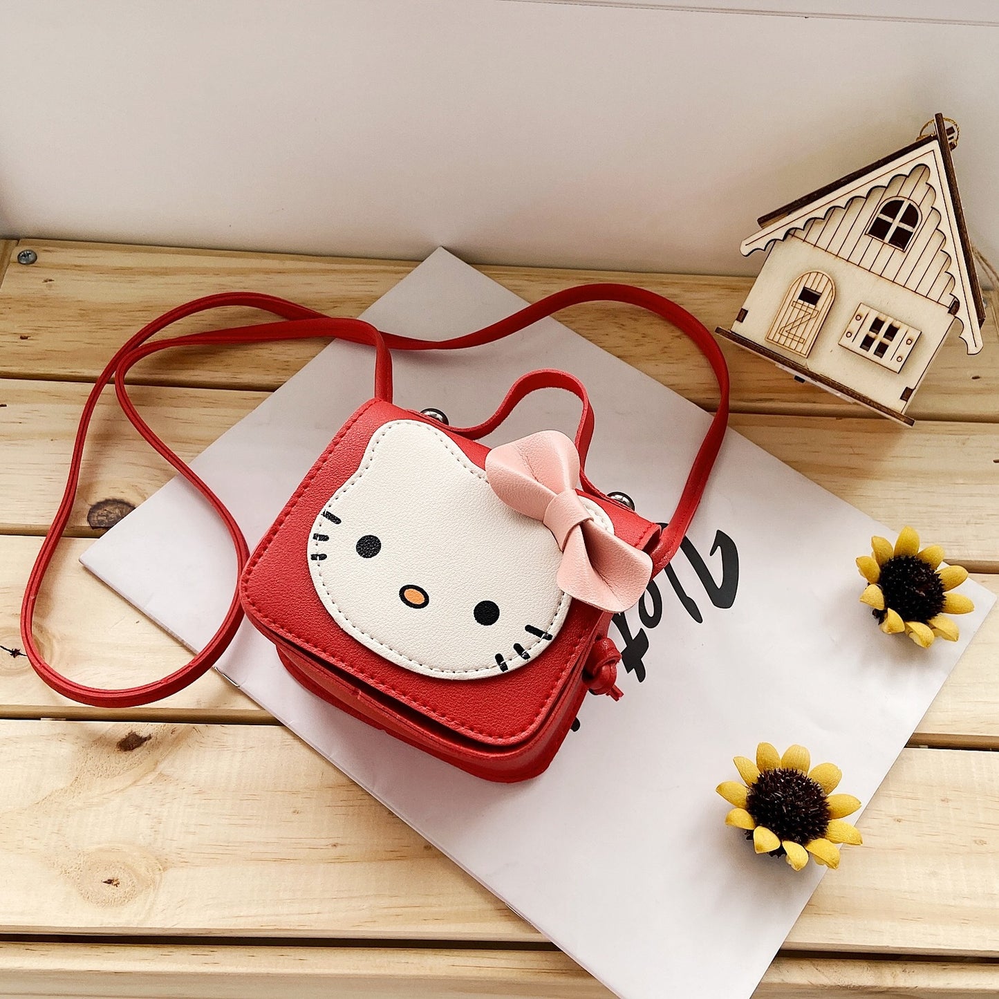 Cute Kitty Face Mini Crossbody Bag for Kids with Bow Design, Fashionable Daily Accessory