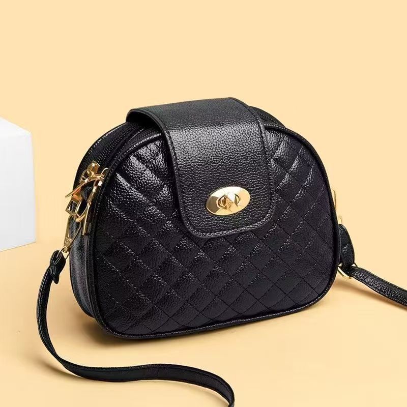 Elegant Diamond-patterned Mini Shoulder Bag Women's Fashionable Crossbody Bag with Adjustable Shoulder Strap Everyday Joker Trendy Style