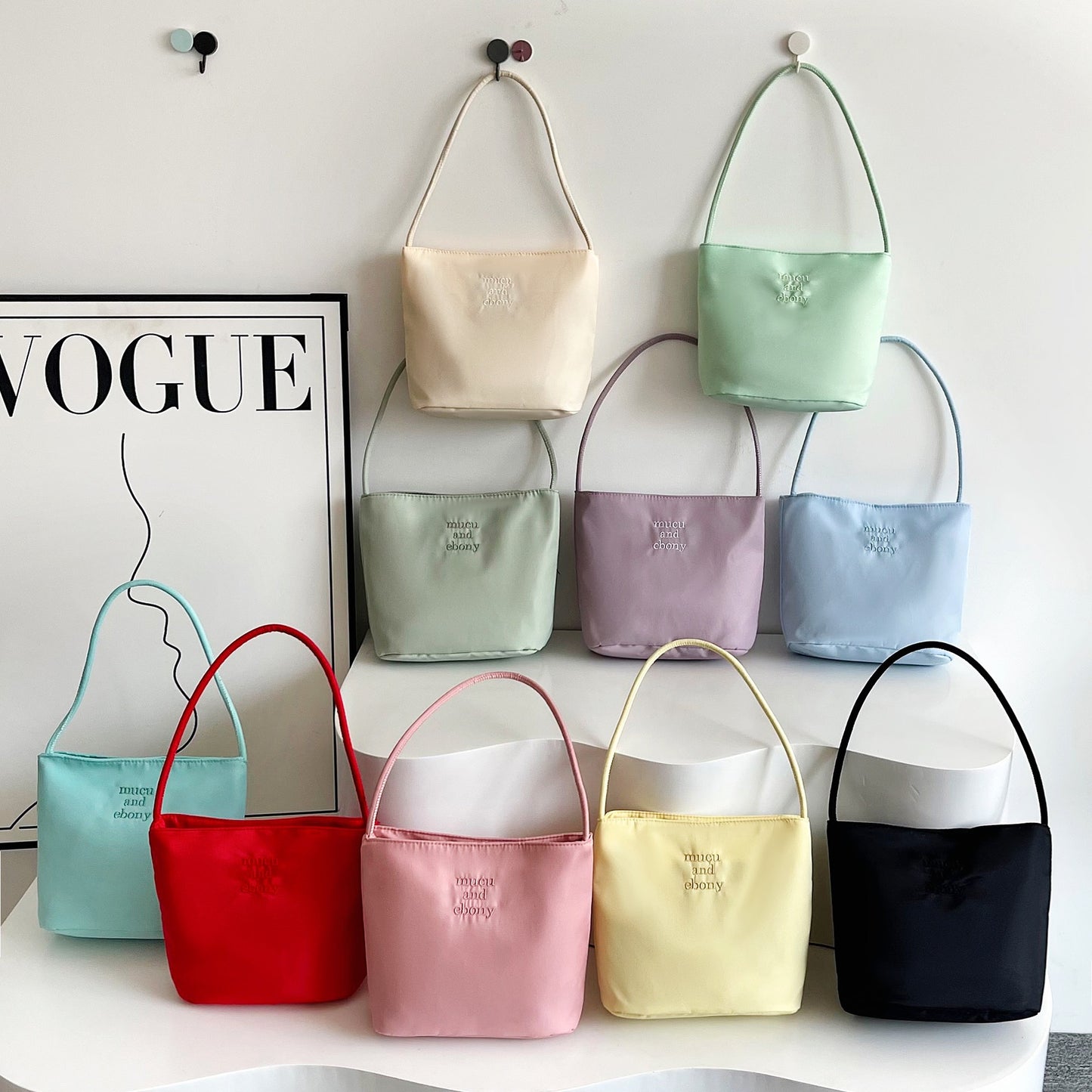 Handbag Women's Retro Simple Bucket Bag Casual Summer New Trendy One-Shoulder Bag
