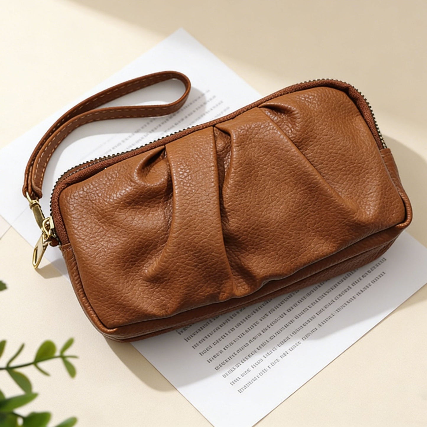 Elegant Pleated PU Clutch Bag for Women with Large Capacity, Perfect for Daily Use and Stylish Outfits