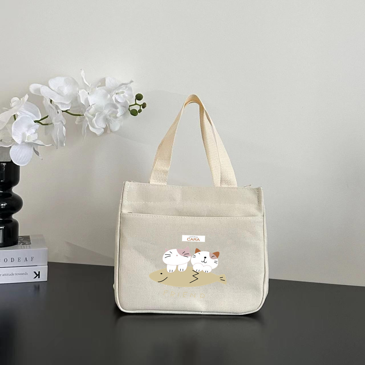 Women's Shoulder Bag Nordic Bear Canvas Tote Bag Zipper Design Cute Cartoon Pattern Daily Commuter Bento Tote Bag