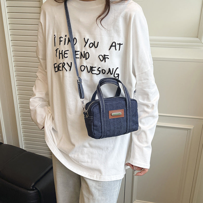 Retro Denim Small Handbag Portable Denim Small Bag Women's Fashionable New Pillow Fashion Messenger Bag