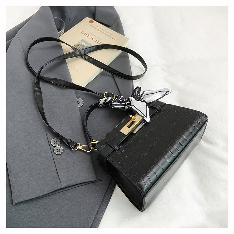 Western Style All-Matching Portable Kelly Bag Stone Pattern Lock Design Simple Shoulder Bag Silk Scarf Elegant Crossbody Bag