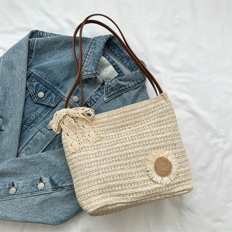 Woven Bag Women's Large Capacity Gentle and Stylish Temperament Straw Silk Scarf Shoulder Summer New Underarm Bag