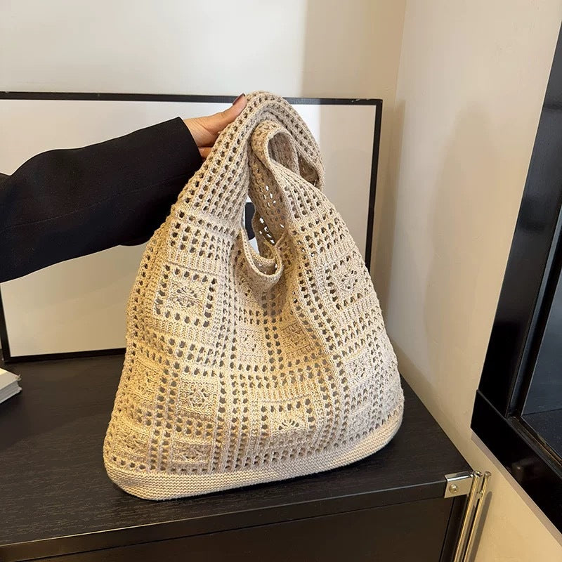 Women's Shoulder Bag Artistic Style Crocheted Daisy Tote Bag Beach Vacation Lightweight Shoulder Bag Leisure Travel Essential Woven Handbag
