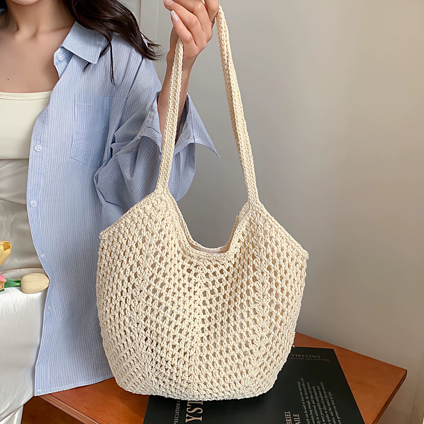 Women's Shoulder Bag Artistic Style Crocheted Daisy Tote Bag Beach Vacation Lightweight Shoulder Bag Leisure Travel Essential Woven Handbag