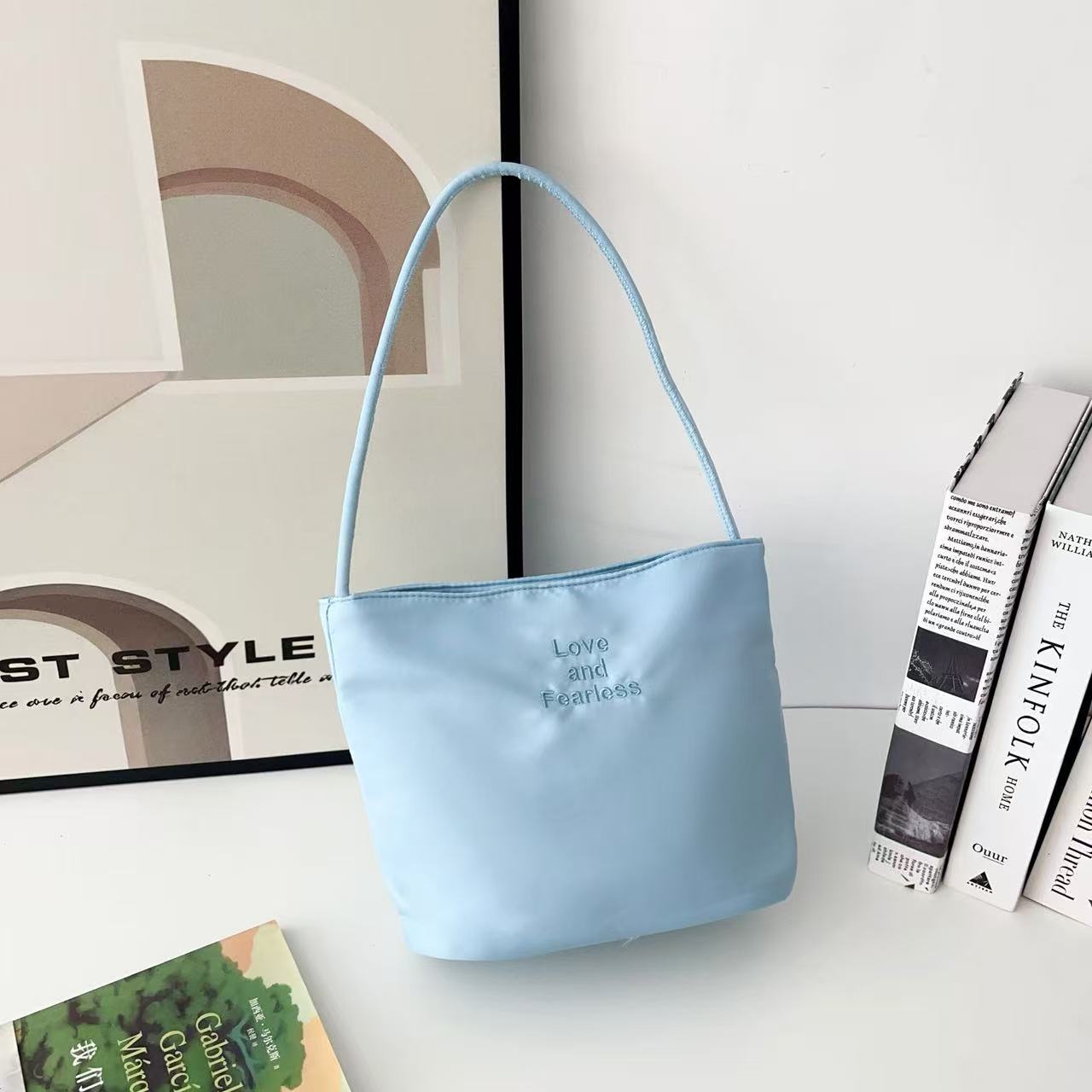 Women's Simple Shoulder Bag Handbag