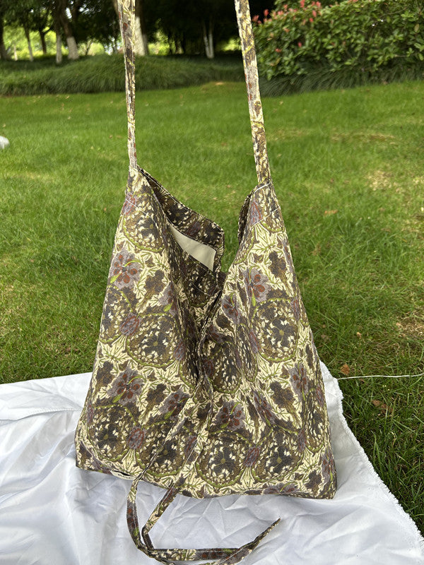 Vintage Oil Painting Floral Cotton Tote Bag, Casual Travel Style with Soft Handle and Inner Pocket