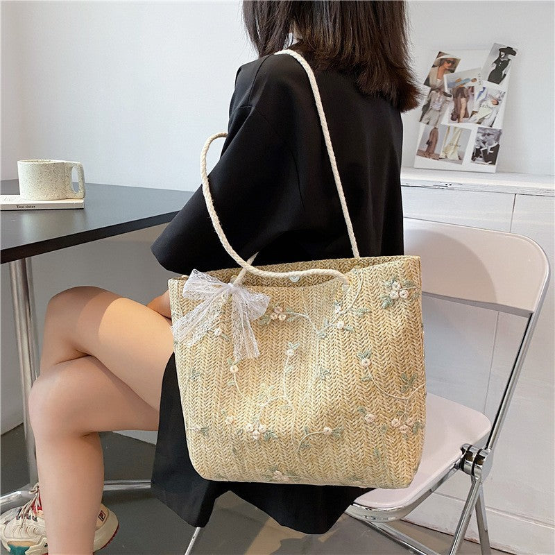 New Korean Style Women's Tote Straw Lace Embroidered Shoulder Bag Large Capacity Fashion Bucket Bag Women's Everyday Joker Handbag