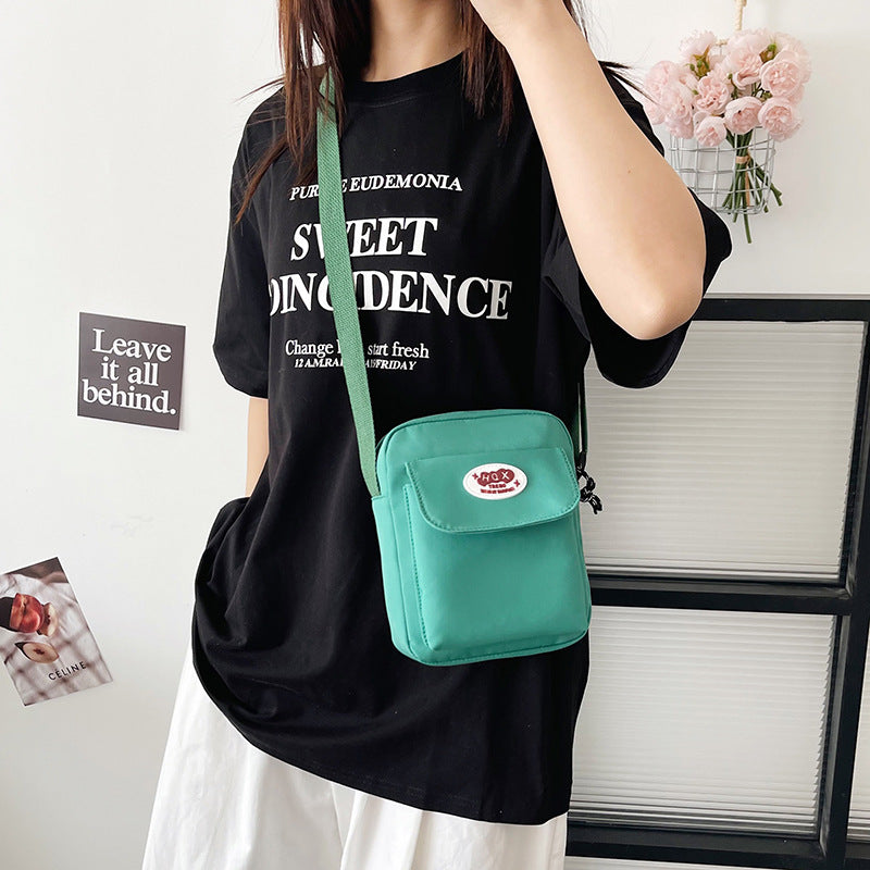 Cute Nylon Crossbody Bag for Women, Minimalist Japanese Style with Zipper Pocket and Adjustable Strap, Perfect for Daily Use and Student Fashion