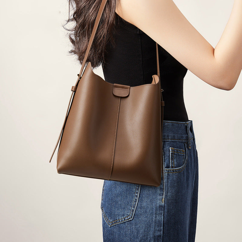 Women's Messenger Bag New Commuter Advanced Texture Large Capacity Shoulder Underarm Bucket Bag