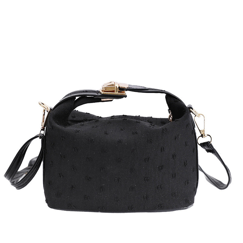 Handbag Women's Beautiful New Summer Simplicity Fashion National Style Light Luxury Temperament Advanced Texture Messenger Bag