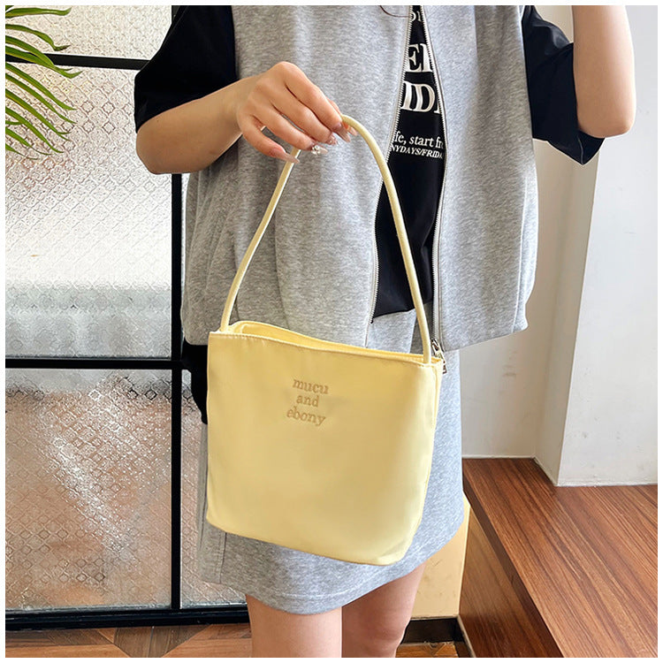 Handbag Women's Retro Simple Bucket Bag Casual Summer New Trendy One-Shoulder Bag