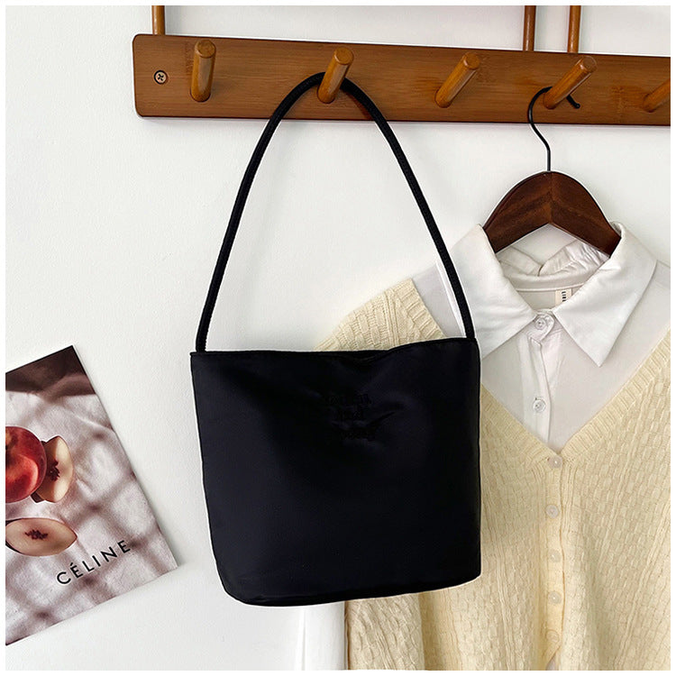 Handbag Women's Retro Simple Bucket Bag Casual Summer New Trendy One-Shoulder Bag