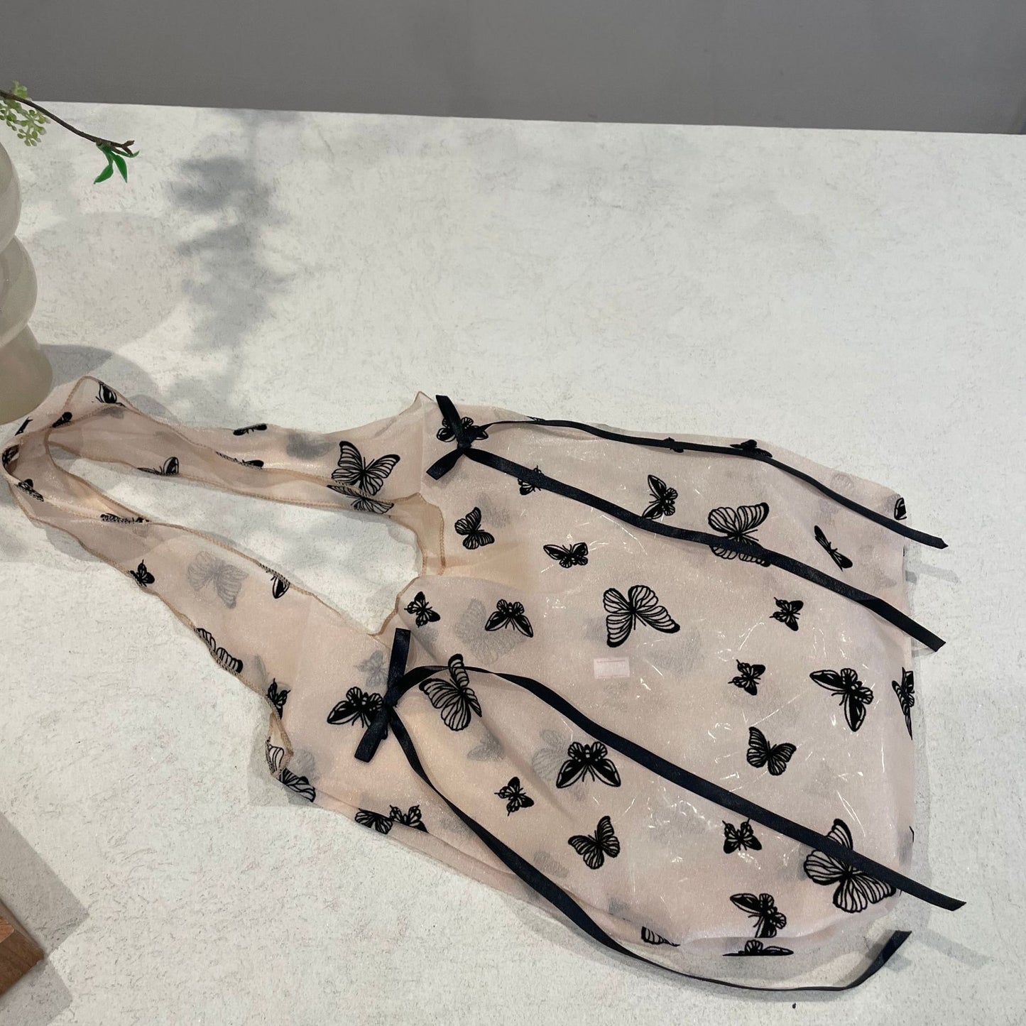 Korean Style Sheer Butterfly Embroidery Tote Bag with Bow Details for Beach Vacation and Daily Use