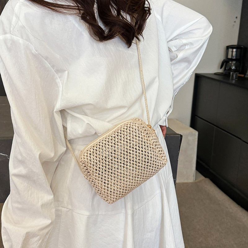 Summer Mini Hand-Woven Bag Women's New Trendy Fresh Pastoral Style Crossbody Straw Bag Small Square Bag