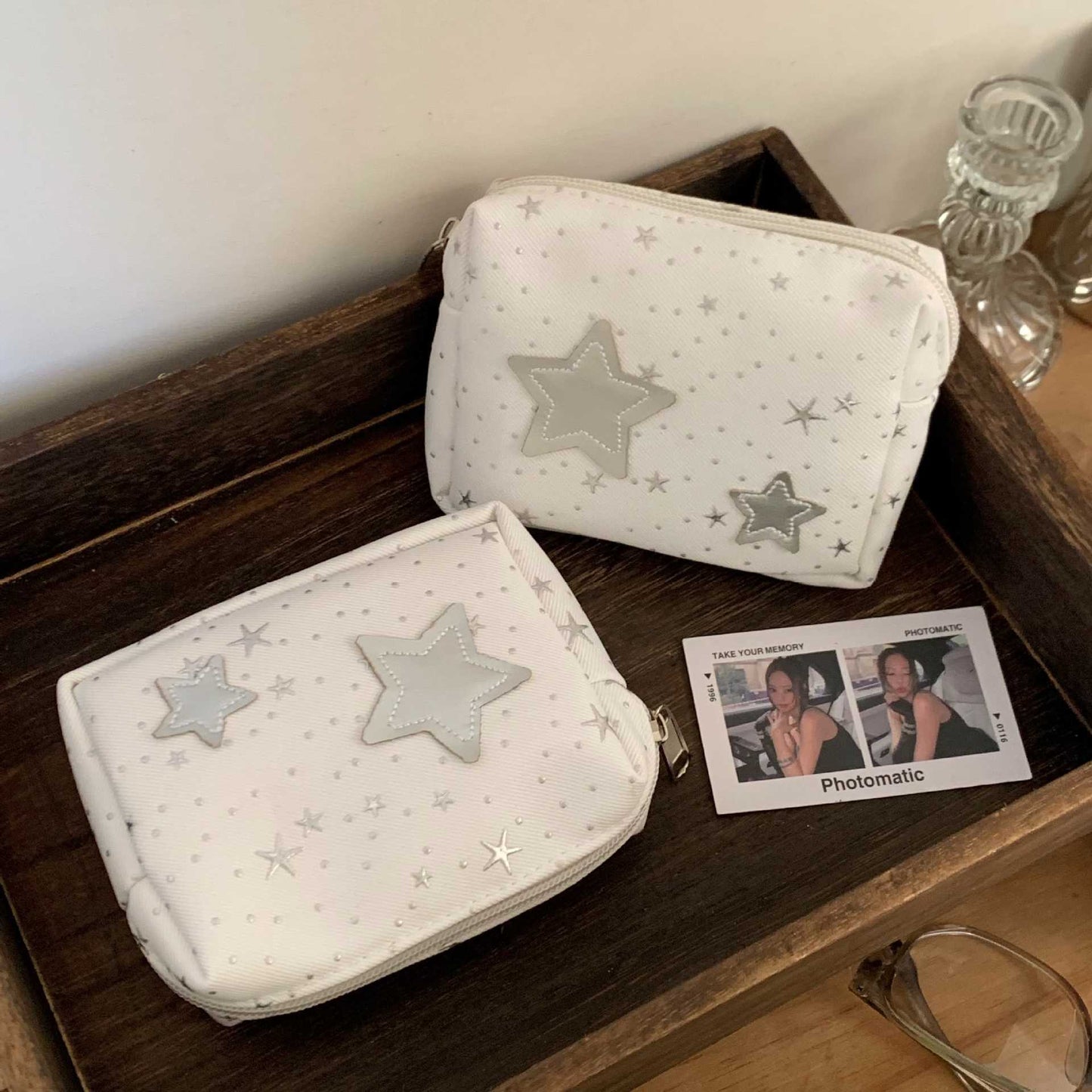 Starry Mini Cosmetic Bag for Women - Portable Makeup Organizer with Zipper, Ideal for Travel and Daily Use