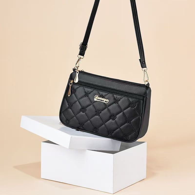Stylish Quilted Crossbody Bag for Women with Zipper Closure and Multiple Pockets, Perfect for Daily Use and Shopping