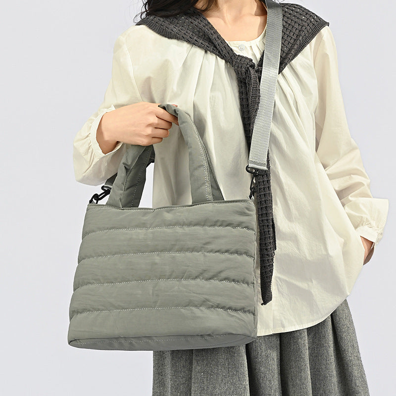 Women's Messenger Bag Personal Leisure All-Match Commute Large Capacity Good-looking Waterproof Portable Shoulder Bag