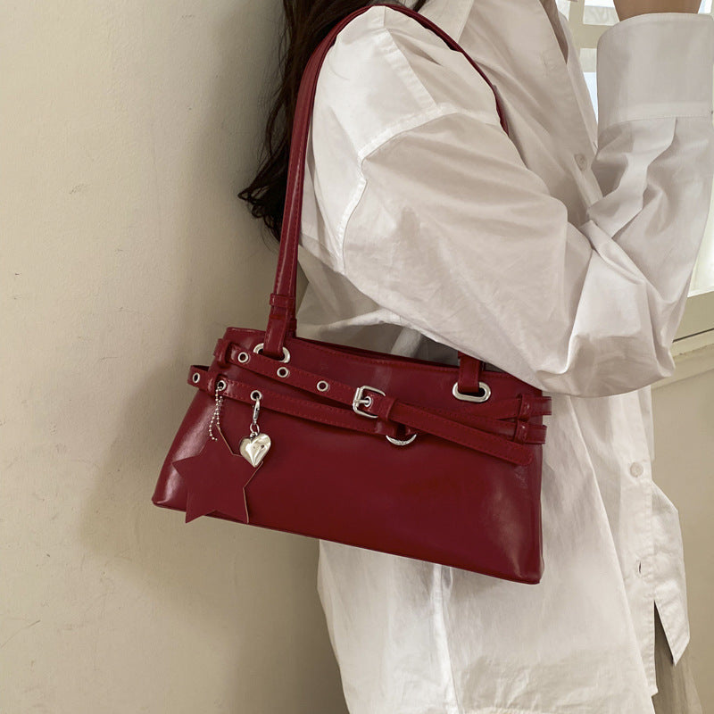Elegant Large Capacity Vintage Shoulder Bag for Women, Stylish Crossbody Tote with Heart Charm and Star Pendant