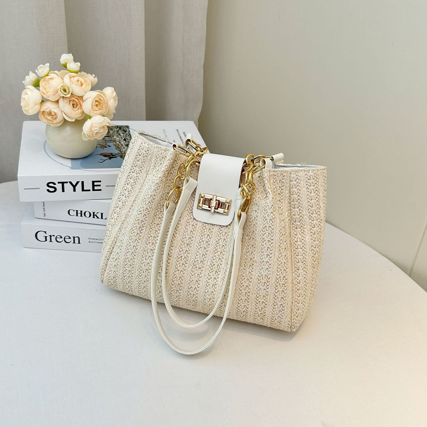 Spring New Women's Classic Style Straw Shoulder Bag Wide Shoulder Strap Large Capacity Commuter's All-Matching Fashion Design Daily Essential