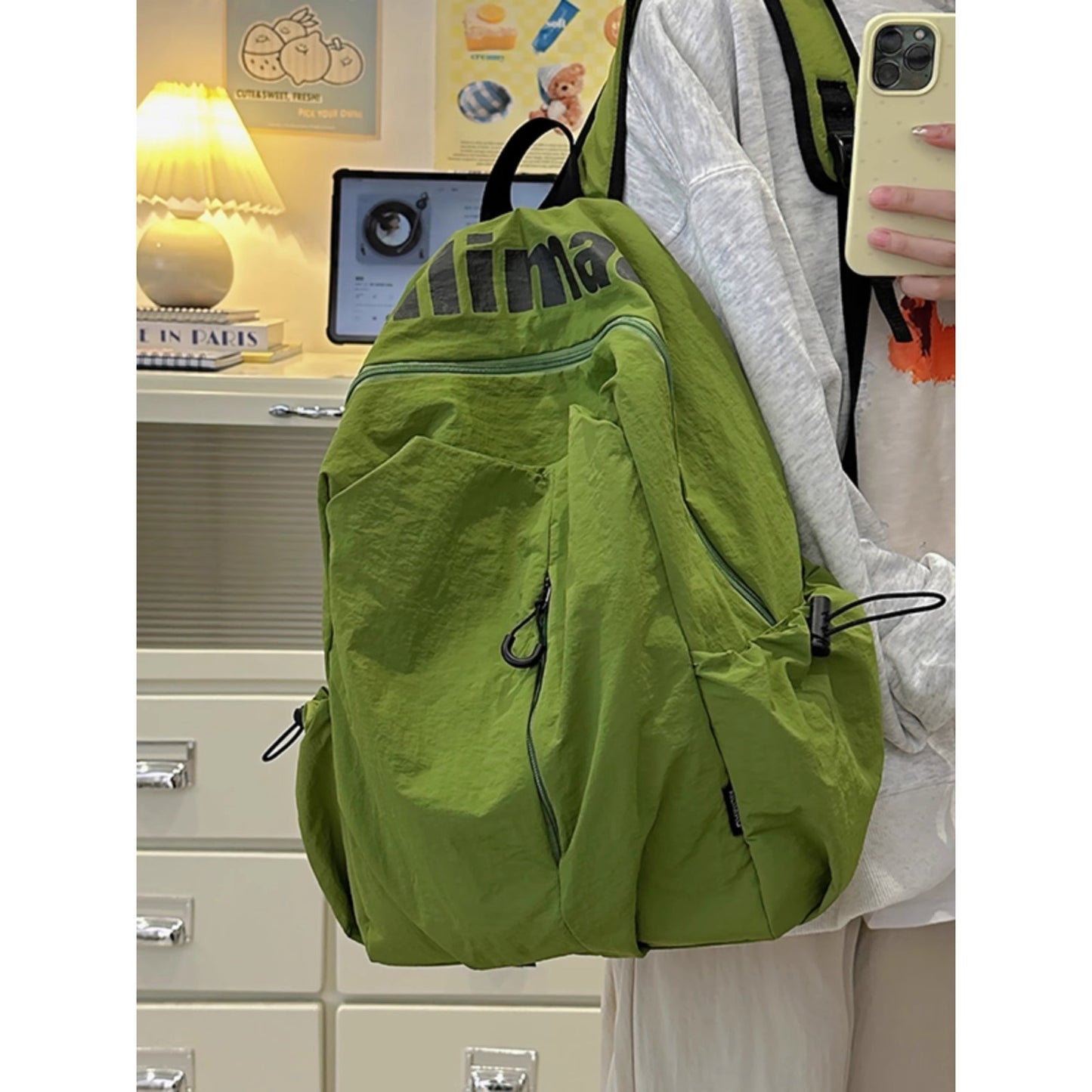Backpack Men's and Women's Travel Lightweight Good-looking New Backpack Outdoor Mountaineering Bag