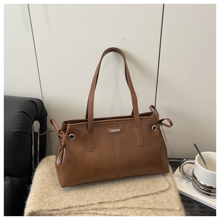 2025 New Fashion Vintage PU Tote Bag with Bear Charm, Large Capacity Shoulder Crossbody Bag for Daily Use