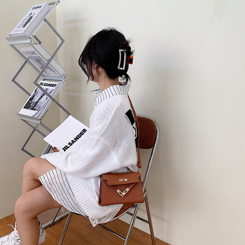 Handbag for Women Spring and Autumn New Twist Lock Fashion Trends Trendy Crossbody Bag