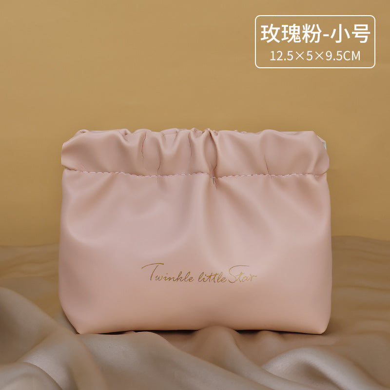 Elegant PU Travel Makeup Bag with Large Capacity and Ins Style Design for Cosmetic Storage