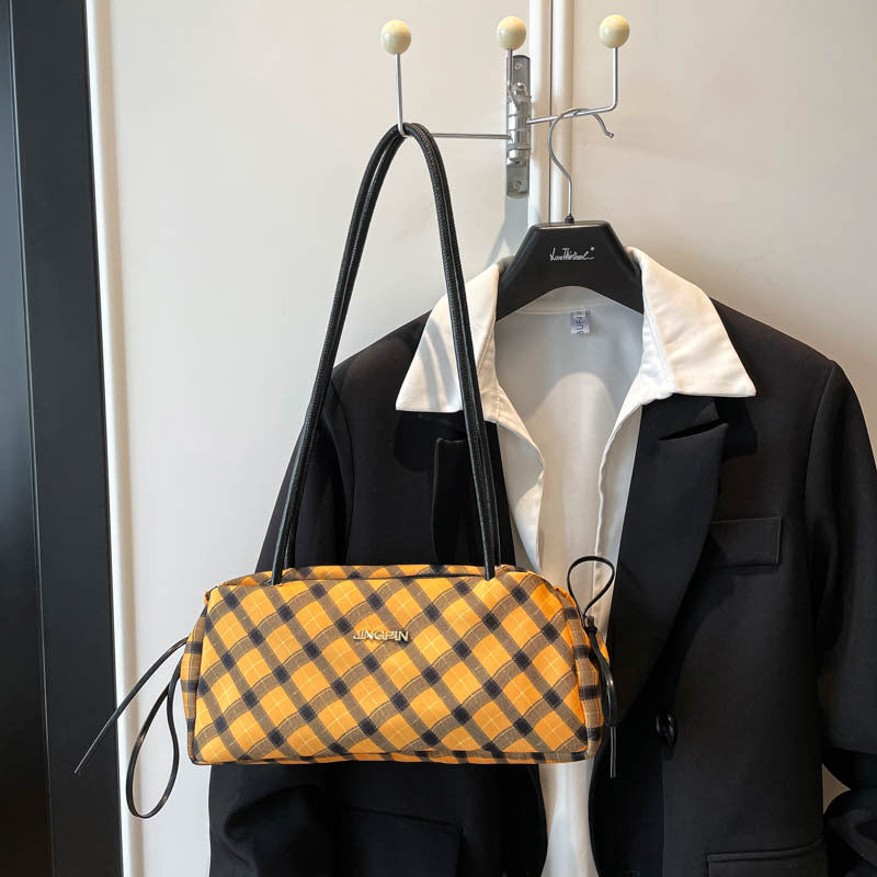 Good-looking Plaid Shoulder Bag Women's New Simple Casual Underarm Bag Zipper Closure with Mobile Phone Bag Practical Versatile Handbag