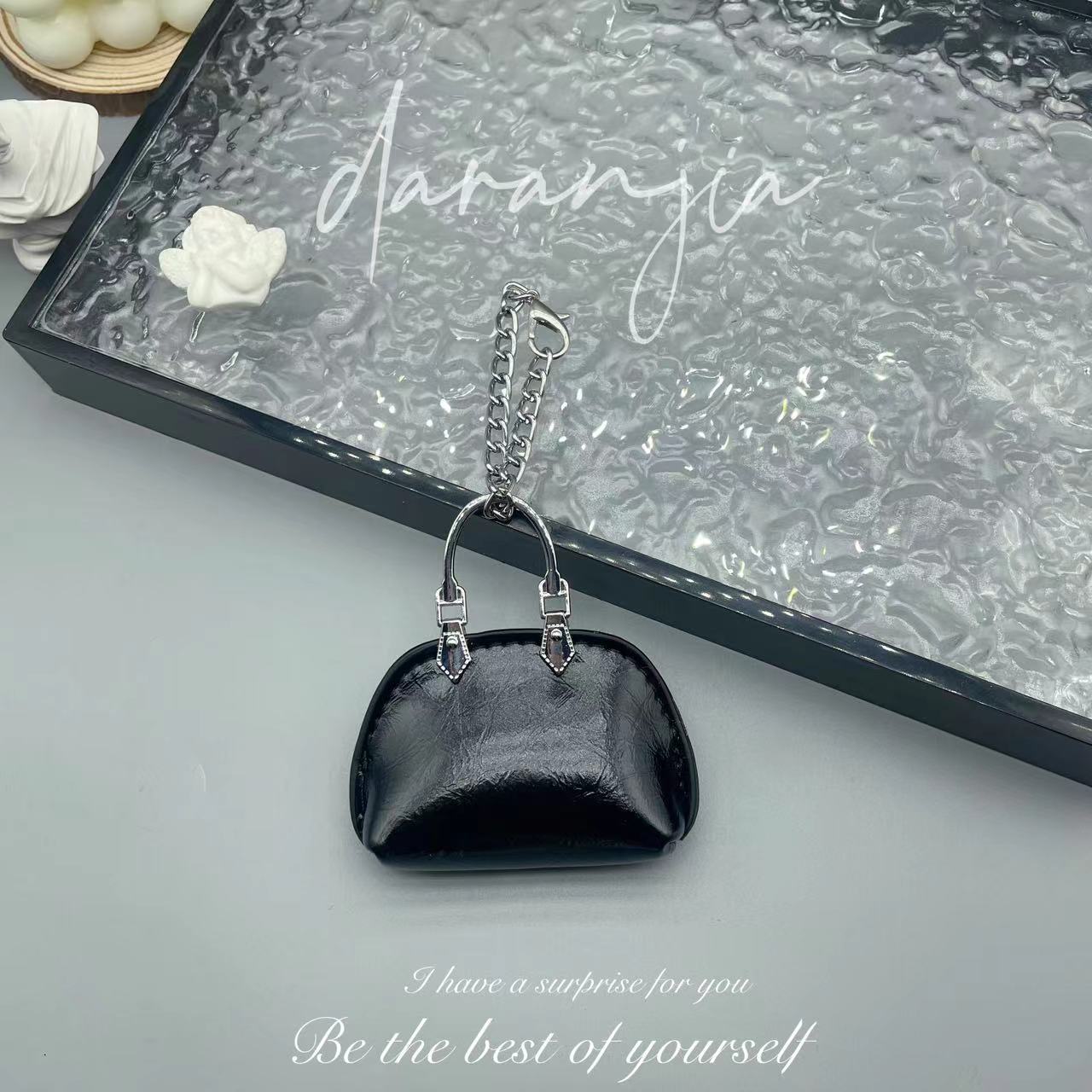 New Mini Small Bag Exquisite Handbag Pendant High-Grade Chain Little Shell Bag Keychain Exquisite Small Bag Ornaments