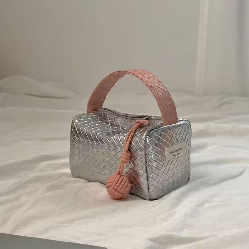 2023 New Weaved Texture Handheld Cosmetic Bag with Silver Accents, Portable Makeup Organizer for Daily Use
