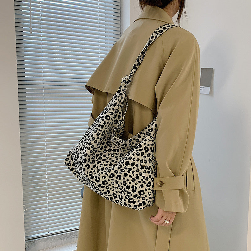 Crossbody Bag Women's Leopard Print Little Bunny Modern Cloth Bag Simple Casual Shoulder Bag
