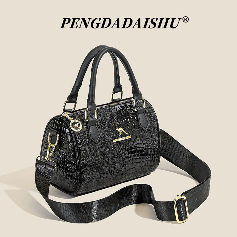 New Fashion Crocodile Pattern round Bag Women's Light Luxury Texture Urban Simple Style Portable Shoulder Crossbody Bag