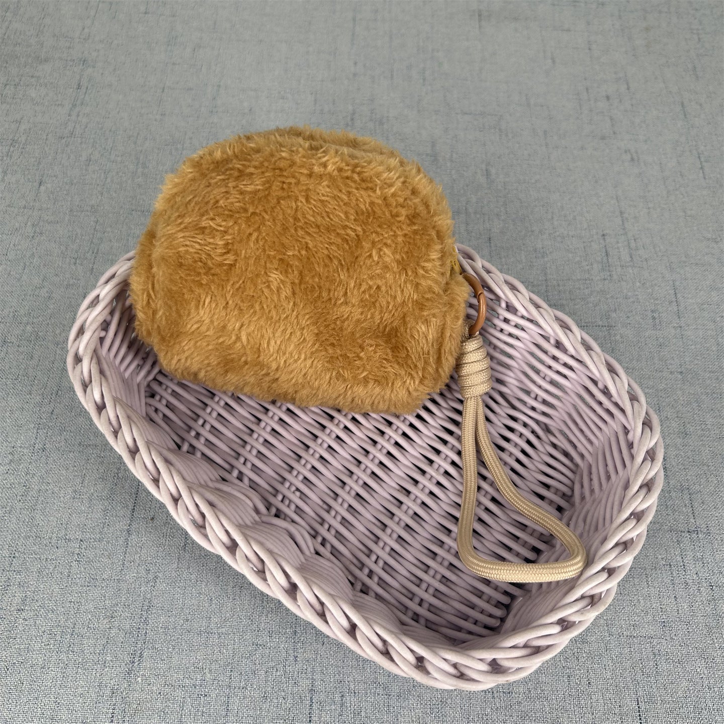 Cute Furry Coin Purse for Kids - Portable Hair Accessories Storage Bag with Zipper and Wrist Strap