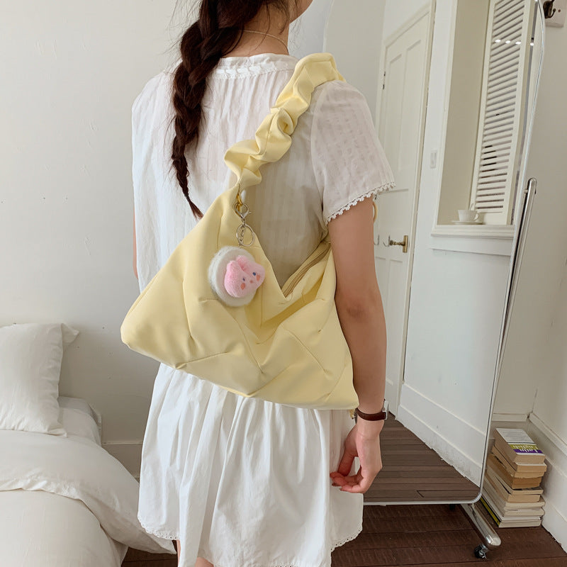 2026 New Korean Style Large Capacity Shoulder Bag with Cute Pom-Pom Charm, Soft Quilted Design for Daily Use